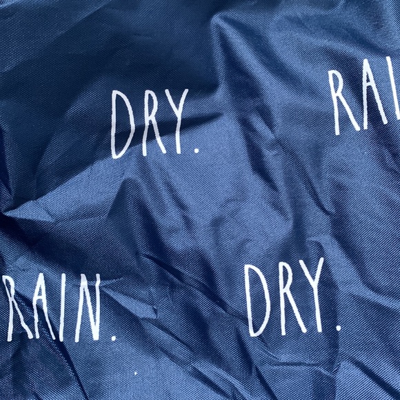 ❤️❤️ Rae Dunn Blue/White Auto Open & Close Travel Umbrella NEW❤️❤️ - Picture 5 of 6